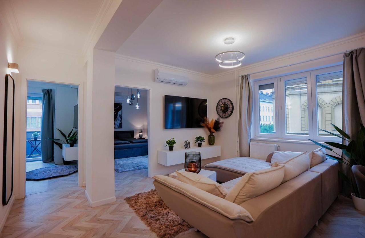 Corvin Avenue Premium Central Apartment ブダペスト エクステリア 写真