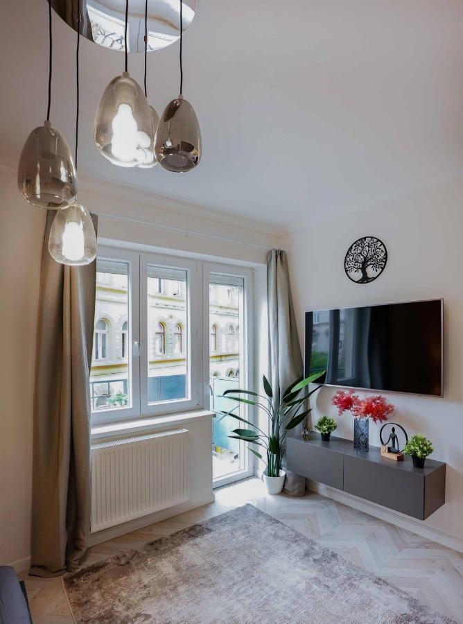 Corvin Avenue Premium Central Apartment ブダペスト エクステリア 写真